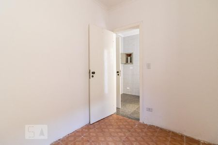 Casa de condomínio à venda com 316m², 4 quartos e 4 vagas Casa de condomínio à venda com 316m², 4 quartos e 4 vagasQuarto de Serviço