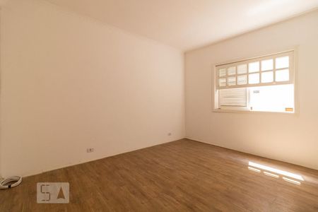 Casa de condomínio à venda com 316m², 4 quartos e 4 vagas Casa de condomínio à venda com 316m², 4 quartos e 4 vagasQuarto 1