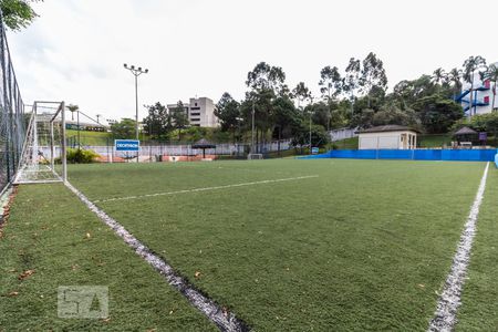 Casa de condomínio à venda com 316m², 4 quartos e 4 vagas Casa de condomínio à venda com 316m², 4 quartos e 4 vagasÁrea Comum: Campo de Futebol Artificial
