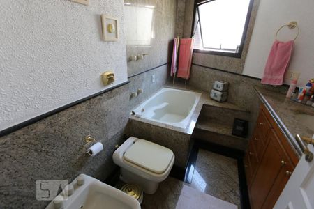 Apartamento para alugar com 228m², 4 quartos e 4 vagassuite 4