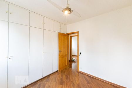 Quarto 1 de apartamento à venda com 2 quartos, 65m² em Moema, São Paulo