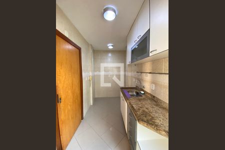 Apartamento à venda com 47m², 1 quarto e 1 vaga Apartamento à venda com 47m², 1 quarto e 1 vagaCozinha