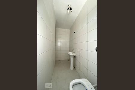 Casa à venda com 134m², 3 quartos e 1 vagaBanheiro 2