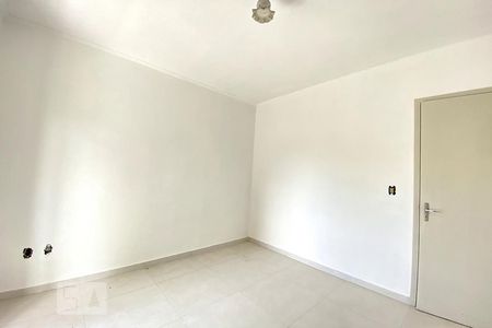 Casa à venda com 134m², 3 quartos e 1 vagaQuarto 4