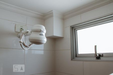 Chuveiro de apartamento para alugar com 3 quartos, 108m² em Bela Vista, São Paulo