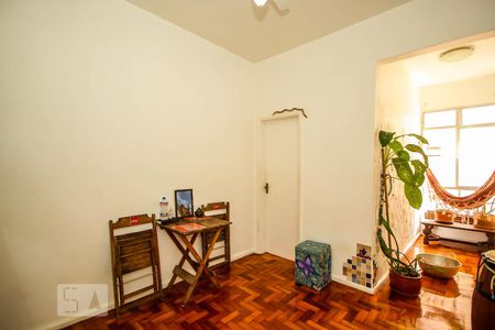 Sala de apartamento para alugar com 1 quarto, 55m² em Copacabana, Rio de Janeiro
