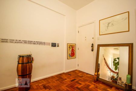 Sala de apartamento para alugar com 1 quarto, 55m² em Copacabana, Rio de Janeiro
