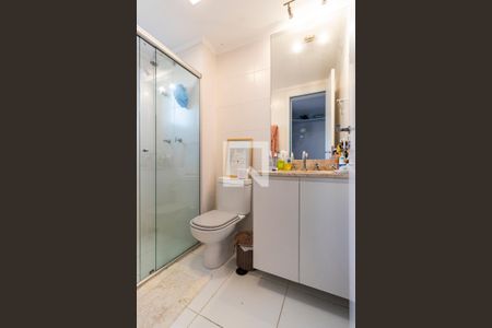 Apartamento à venda com 161m², 3 quartos e 3 vagas Apartamento à venda com 161m², 3 quartos e 3 vagasBanheiro da Suíte 1