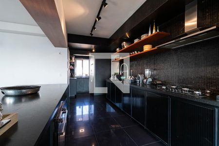 Apartamento à venda com 161m², 3 quartos e 3 vagas Apartamento à venda com 161m², 3 quartos e 3 vagasCozinha