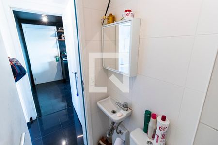 Apartamento à venda com 161m², 3 quartos e 3 vagas Apartamento à venda com 161m², 3 quartos e 3 vagasBanheiro de Serviço