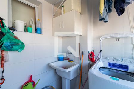 Apartamento à venda com 161m², 3 quartos e 3 vagas Apartamento à venda com 161m², 3 quartos e 3 vagasÁrea de Serviço