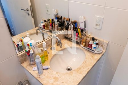 Apartamento à venda com 161m², 3 quartos e 3 vagas Apartamento à venda com 161m², 3 quartos e 3 vagasBanheiro da Suíte 1