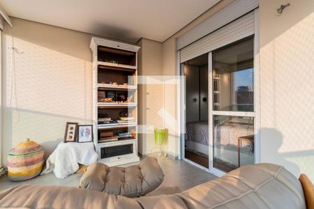 Apartamento à venda com 161m², 3 quartos e 3 vagas Apartamento à venda com 161m², 3 quartos e 3 vagasVaranda da Suíte 3