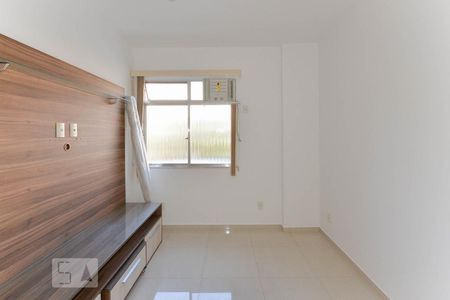 Sala de apartamento para alugar com 2 quartos, 57m² em Grajaú, Rio de Janeiro