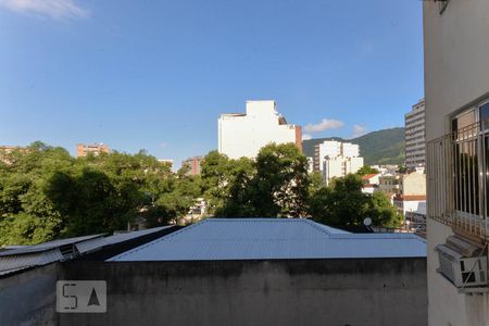 Vista Quarto 1 de apartamento para alugar com 2 quartos, 57m² em Grajaú, Rio de Janeiro