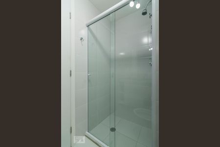 Banheiro da Suite de apartamento para alugar com 2 quartos, 60m² em Vila Apiaí, Santo André