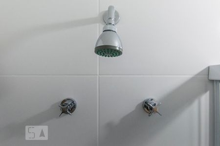 Ducha de apartamento para alugar com 2 quartos, 60m² em Vila Apiaí, Santo André