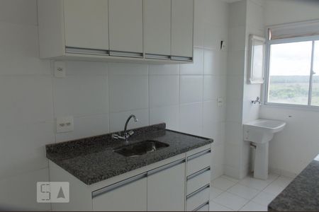 Cozinha de apartamento para alugar com 2 quartos, 50m² em Taguatinga Norte (taguatinga), Brasília