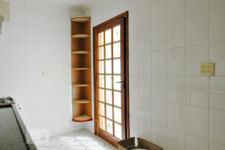 Casa de condomínio à venda com 125m², 3 quartos e 3 vagasDetalhe cozinha