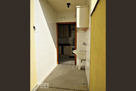 Casa de condomínio à venda com 125m², 3 quartos e 3 vagasdeta