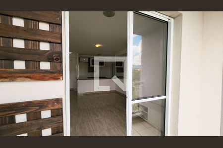 Sacada da Sala/Cozinha de apartamento para alugar com 3 quartos, 77m² em Jardim das Samambaias, Jundiaí