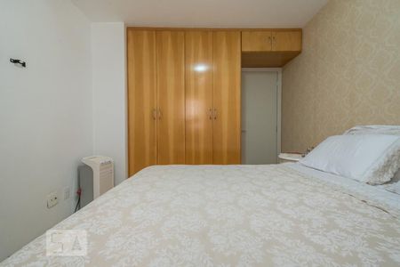 Suíte de apartamento para alugar com 2 quartos, 65m² em Campo Belo, São Paulo