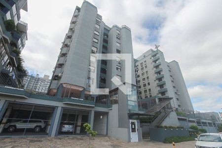 Apartamento à venda com 104m², 2 quartos e 1 vagaFachada do condominio
