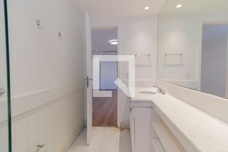 Apartamento à venda com 240m², 4 quartos e 3 vagasQuarto 1 - Suíte 