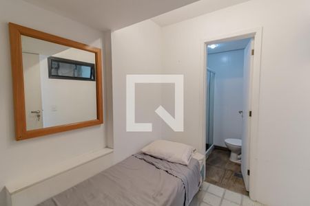 Apartamento à venda com 240m², 4 quartos e 3 vagasQuarto de Serviço