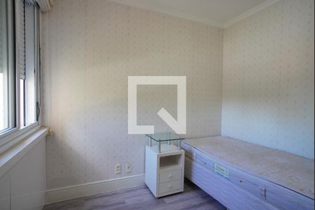 Quarto 2 de apartamento para alugar com 2 quartos, 74m² em Passo da Areia, Porto Alegre