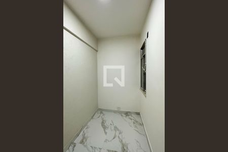 Quarto de apartamento para alugar com 2 quartos, 57m² em Leme, Rio de Janeiro
