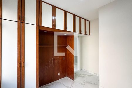 Suíte de apartamento para alugar com 2 quartos, 57m² em Leme, Rio de Janeiro