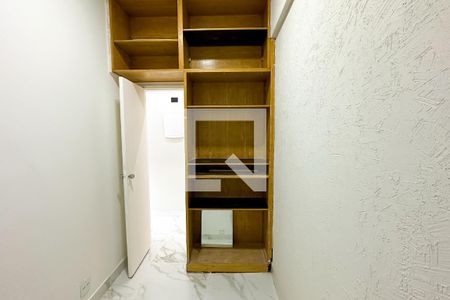 Quarto de apartamento para alugar com 2 quartos, 57m² em Leme, Rio de Janeiro