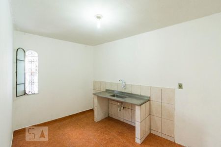Cozinha de casa para alugar com 1 quarto, 50m² em Jardim das Vertentes, São Paulo