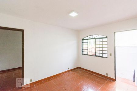 Sala de casa para alugar com 1 quarto, 50m² em Jardim das Vertentes, São Paulo