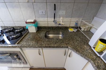 Apartamento à venda com 96m², 2 quartos e sem vaga Apartamento à venda com 96m², 2 quartos e sem vagaCozinha