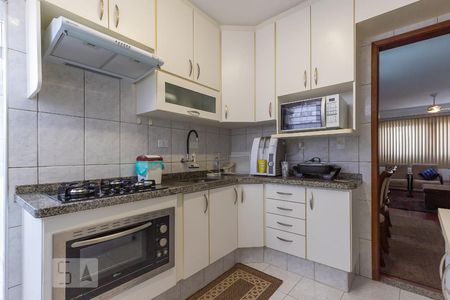 Apartamento à venda com 96m², 2 quartos e sem vaga Apartamento à venda com 96m², 2 quartos e sem vagaCozinha