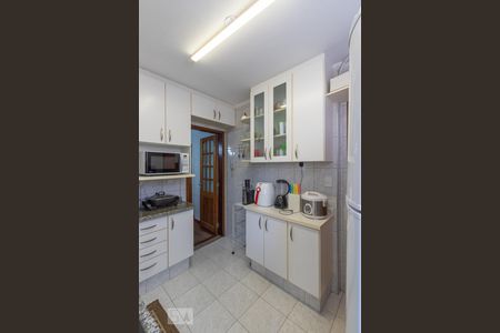 Apartamento à venda com 96m², 2 quartos e sem vaga Apartamento à venda com 96m², 2 quartos e sem vagaCozinha