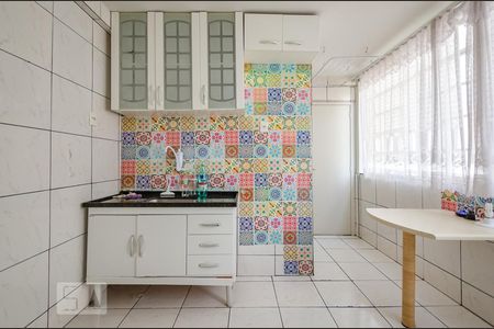 Apartamento à venda com 70m², 3 quartos e sem vagaCozinha