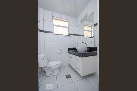 Apartamento à venda com 70m², 3 quartos e sem vagaBanheiro