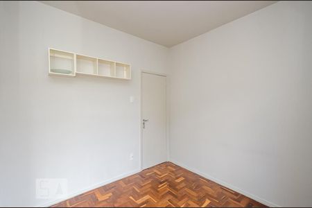 Apartamento à venda com 70m², 3 quartos e sem vagaQuarto 2