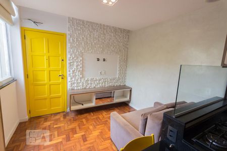 Sala de apartamento para alugar com 2 quartos, 32m² em Freguesia (jacarepaguá), Rio de Janeiro