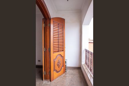 Casa à venda com 450m², 3 quartos e 6 vagasVaranda do Quarto 4