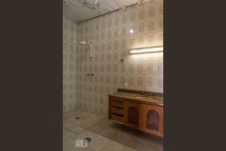 Casa à venda com 450m², 3 quartos e 6 vagasBanheiro 1 - Suíte