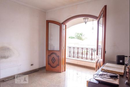 Casa à venda com 450m², 3 quartos e 6 vagasQuarto 4