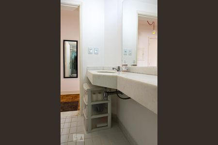 Apartamento à venda com 45m², 1 quarto e sem vagaBanheiro