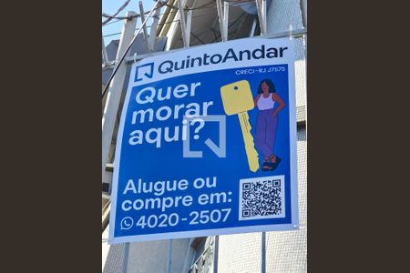 Apartamento à venda com 68m², 2 quartos e 1 vaga Apartamento à venda com 68m², 2 quartos e 1 vagaPlaca QuintoAndar