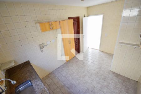 Apartamento à venda com 68m², 2 quartos e 1 vaga Apartamento à venda com 68m², 2 quartos e 1 vagaCozinha