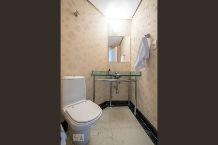 Lavabo de apartamento para alugar com 4 quartos, 280m² em Santo Amaro, São Paulo
