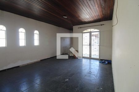Casa de condomínio à venda com 215m², 3 quartos e 4 vagasSalão de festas